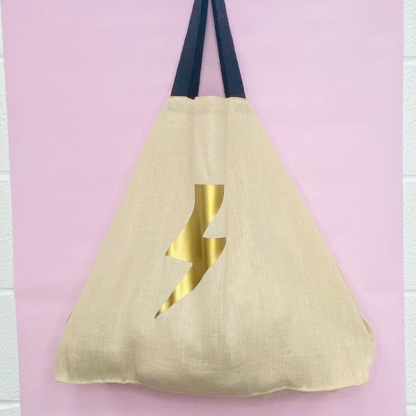 GOLD BOLT jute oversized shoulder bag