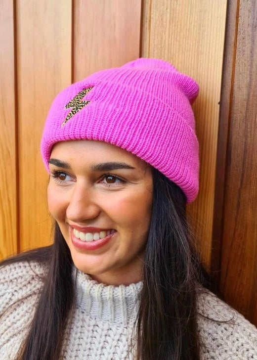 Bubblegum pink Leopard Bolt Flash beanie hat – Neon Marl