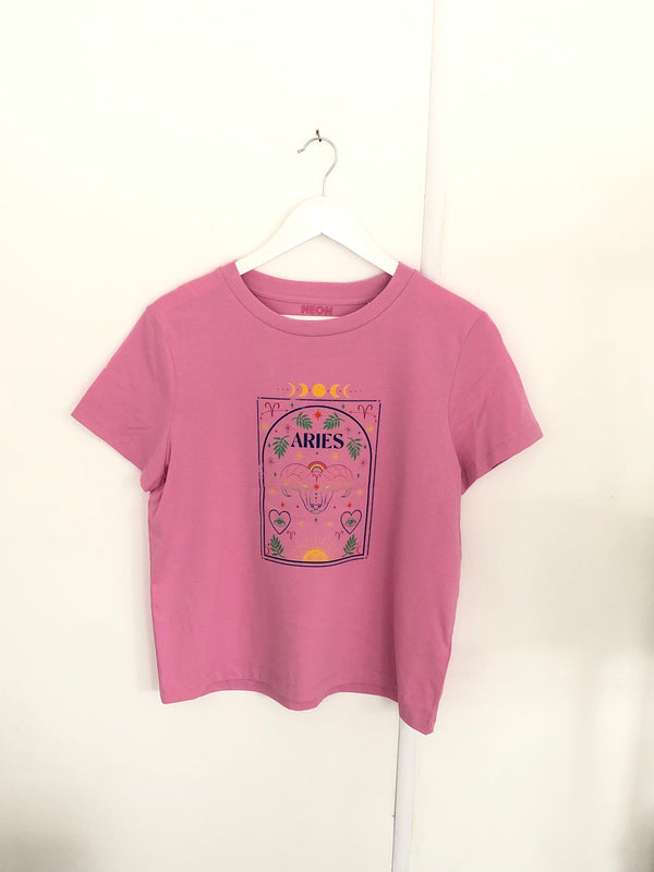 Item 162 Bubblegum Pink ARIES CONSTELLATION Star Sign T-Shirt Size M