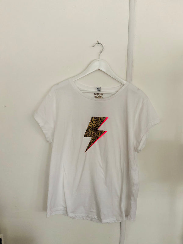 Item 173 White LEOPARD BOLT FLASH T-Shirt Size XXL